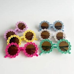 2026/03/1000261966.jpg نظارات شمسية ملونة