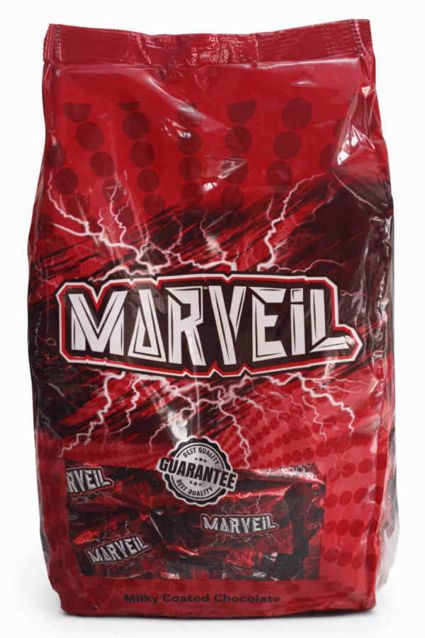 نوجا مغطى بالشوكولاتة المركبة بالحليب